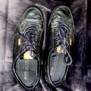 Men’s Ecco Shoes